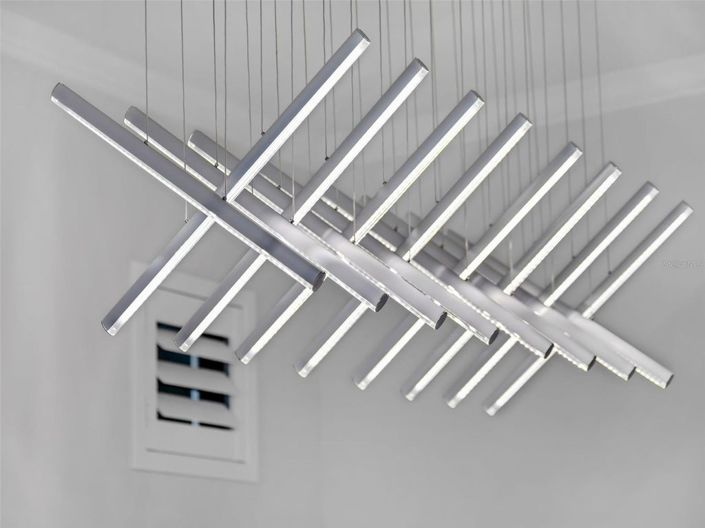 Image No.22-6 Bed House for sale