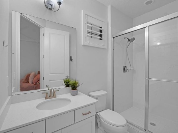 Image No.34-6 Bed House for sale