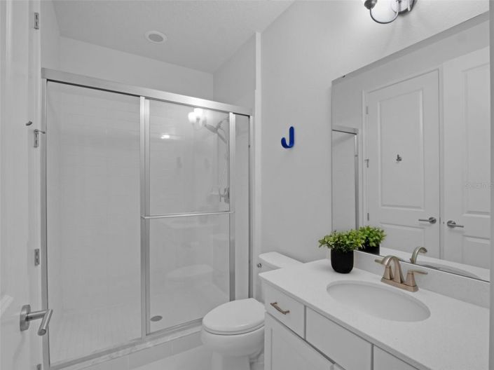 Image No.37-6 Bed House for sale