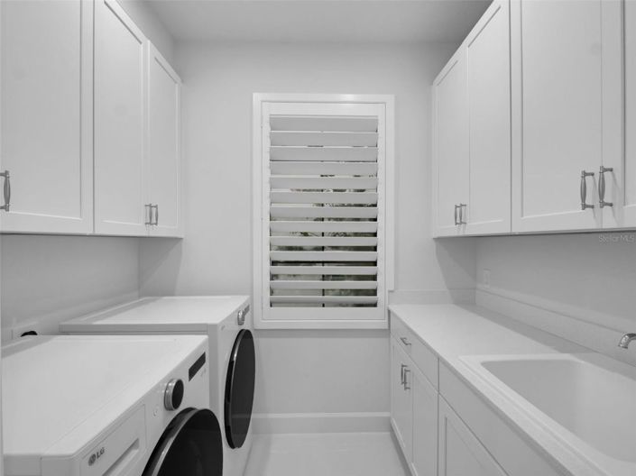 Image No.40-6 Bed House for sale