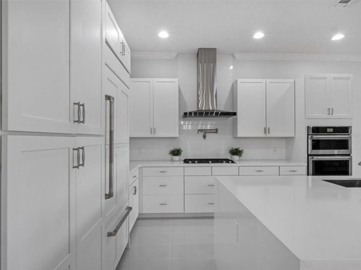 Image No.7-6 Bed House for sale