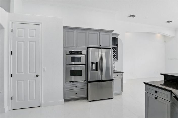 Image No.23-5 Bed House for sale