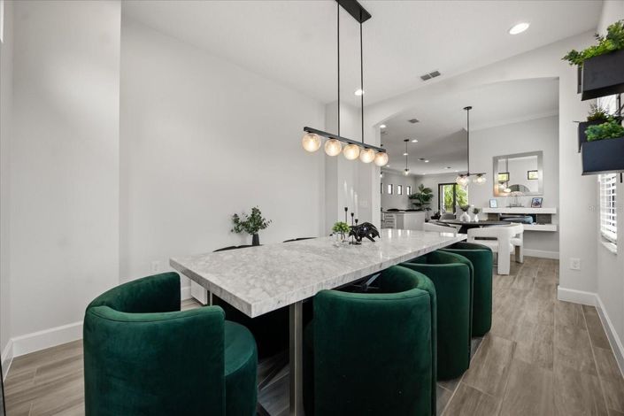 Image No.20-4 Bed House for sale