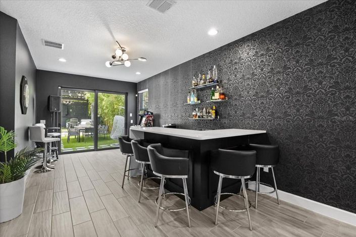 Image No.23-4 Bed House for sale