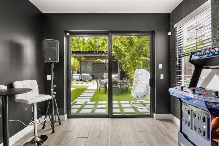 Image No.24-4 Bed House for sale