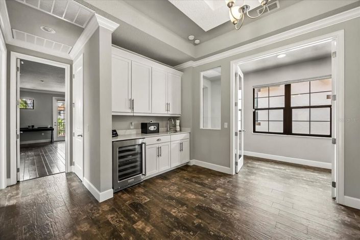 Image No.23-4 Bed House for sale