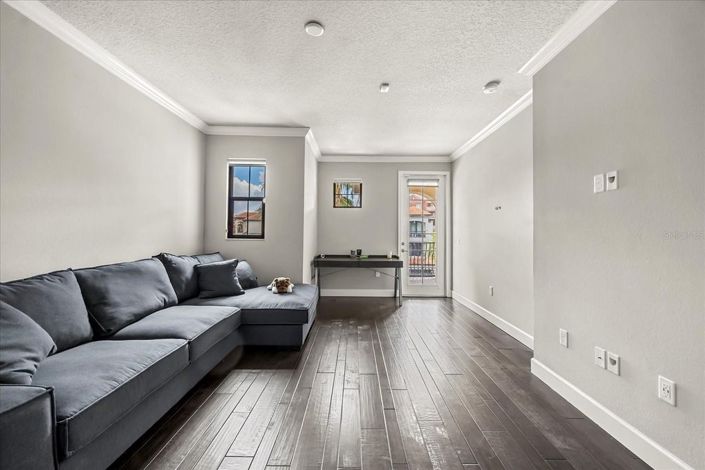 Image No.35-4 Bed House for sale