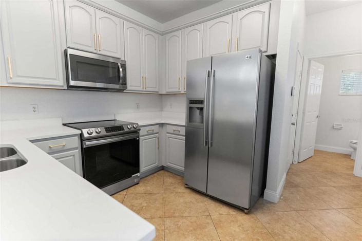 Image No.12-3 Bed Townhouse for sale