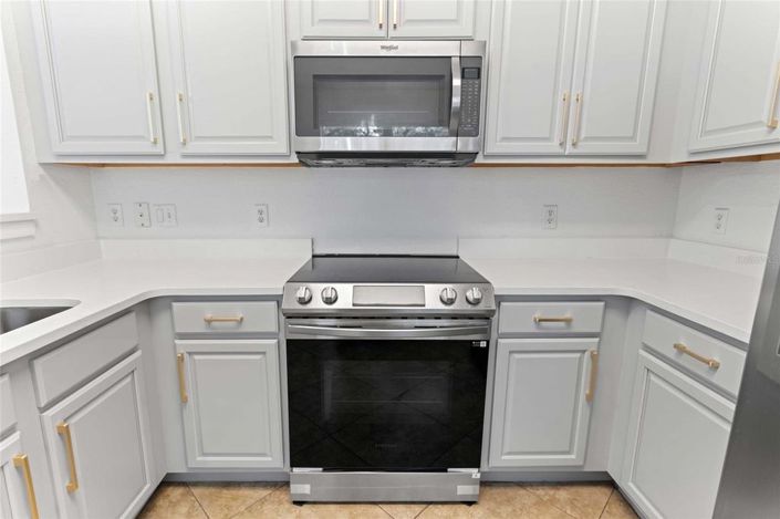 Image No.13-3 Bed Townhouse for sale