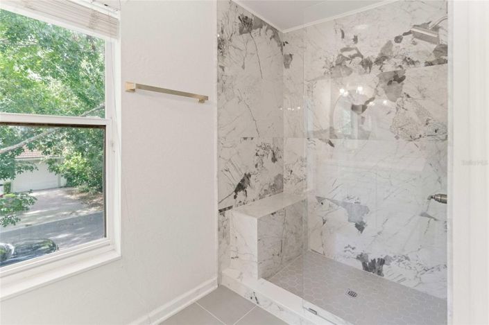 Image No.21-3 Bed Townhouse for sale