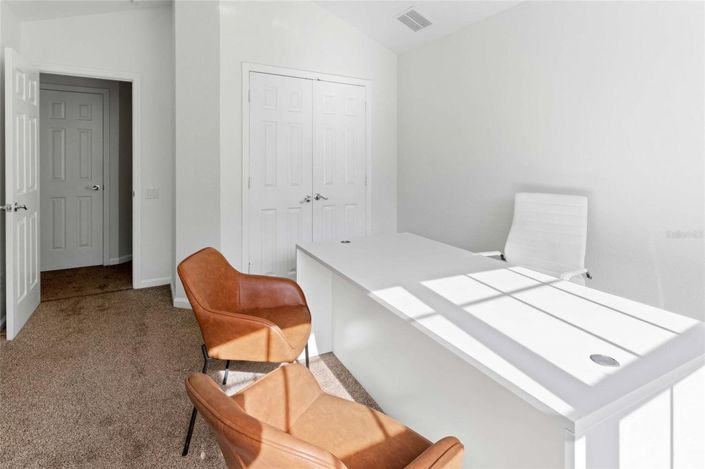 Image No.29-3 Bed Townhouse for sale