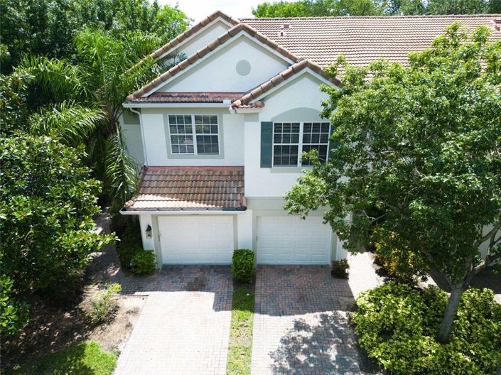 Image No.40-3 Bed Townhouse for sale