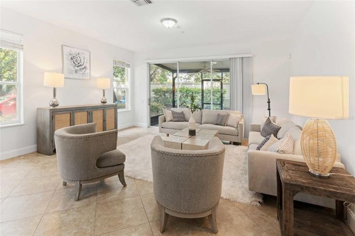 Image No.6-3 Bed Townhouse for sale