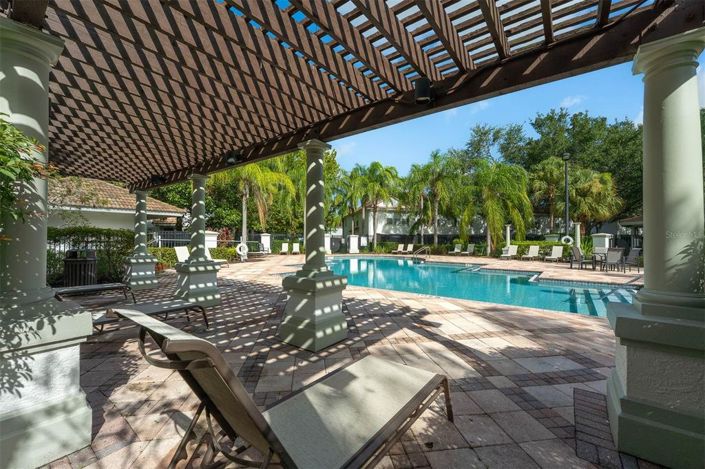 Image No.30-3 Bed Townhouse for sale