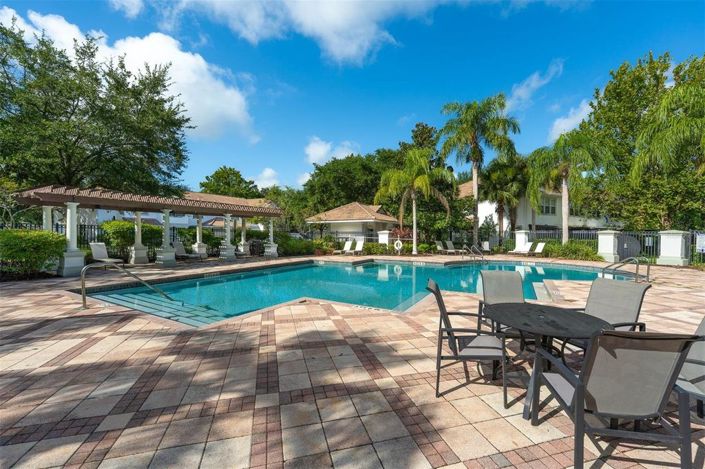 Image No.32-3 Bed Townhouse for sale