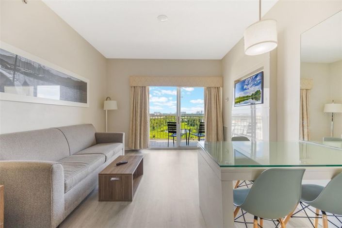 Image No.11-2 Bed Townhouse for sale