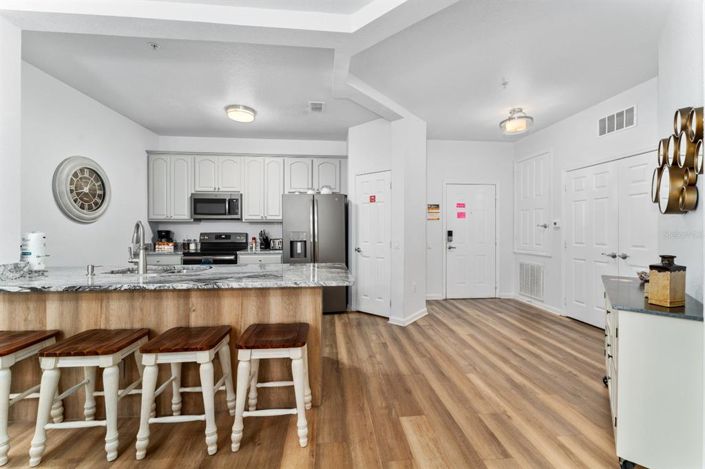 Image No.15-3 Bed Apartment for sale