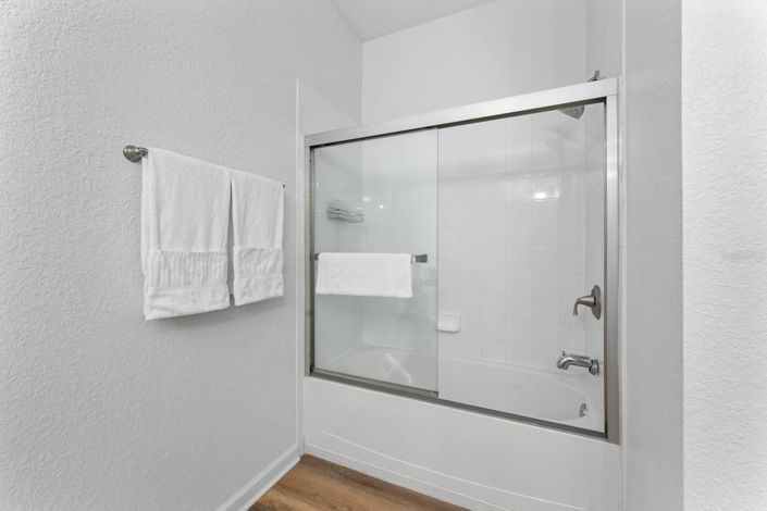 Image No.28-3 Bed Townhouse for sale