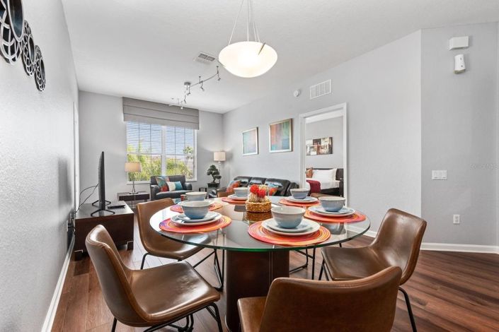 Image No.21-3 Bed Townhouse for sale