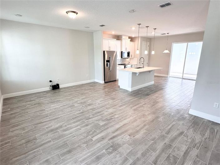 Image No.10-3 Bed Townhouse for sale