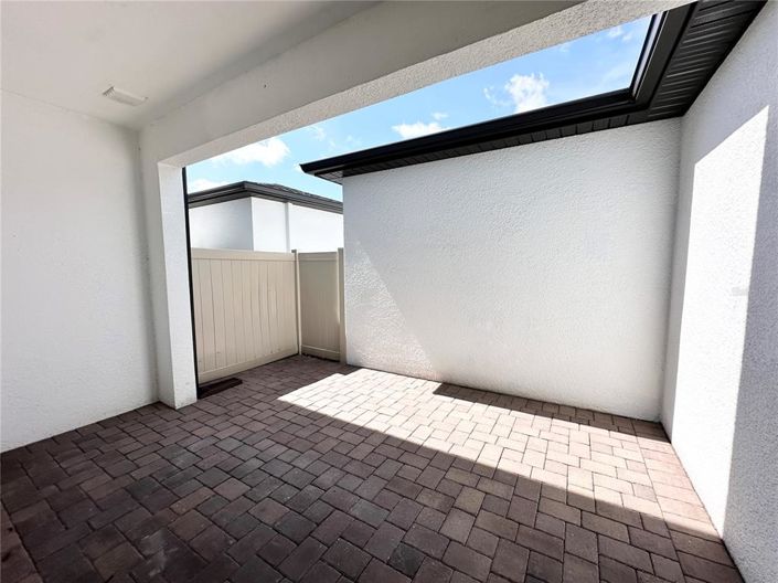 Image No.13-3 Bed Townhouse for sale