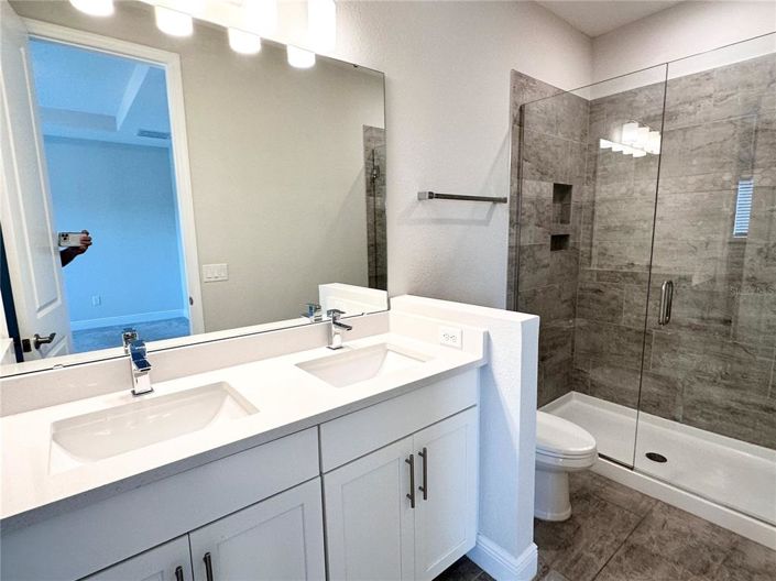 Image No.20-3 Bed Townhouse for sale