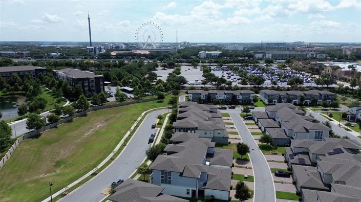 Image No.27-3 Bed Townhouse for sale