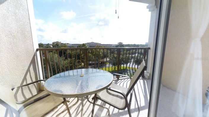 Image No.13-3 Bed Townhouse for sale