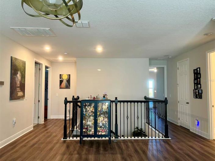 Image No.31-5 Bed House for sale