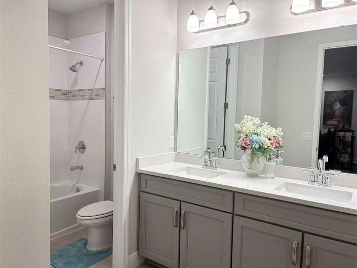 Image No.41-5 Bed House for sale