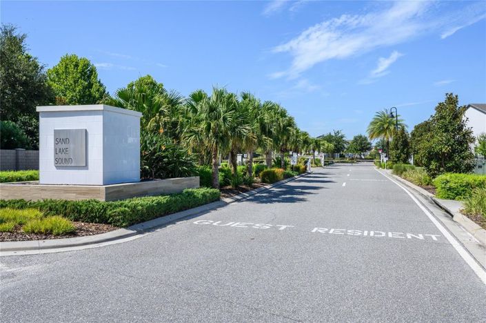 Image No.6-5 Bed House for sale