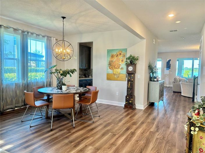 Image No.9-5 Bed House for sale