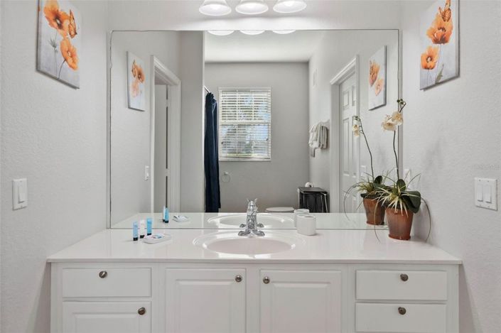 Image No.14-3 Bed Townhouse for sale