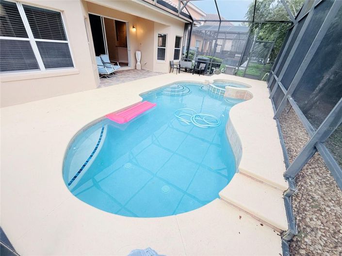 Image No.25-4 Bed House for sale