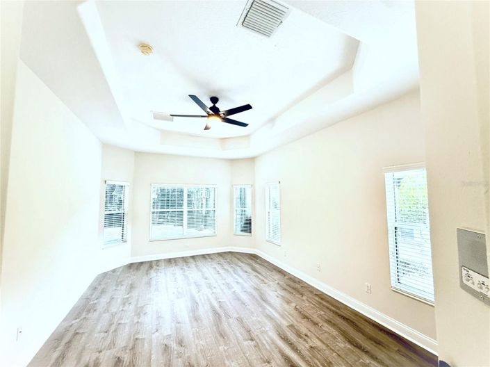 Image No.39-4 Bed House for sale