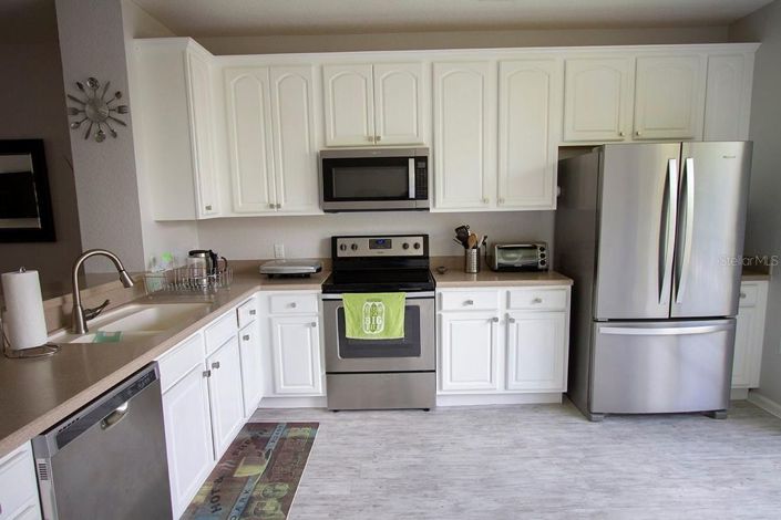 Image No.10-3 Bed Townhouse for sale