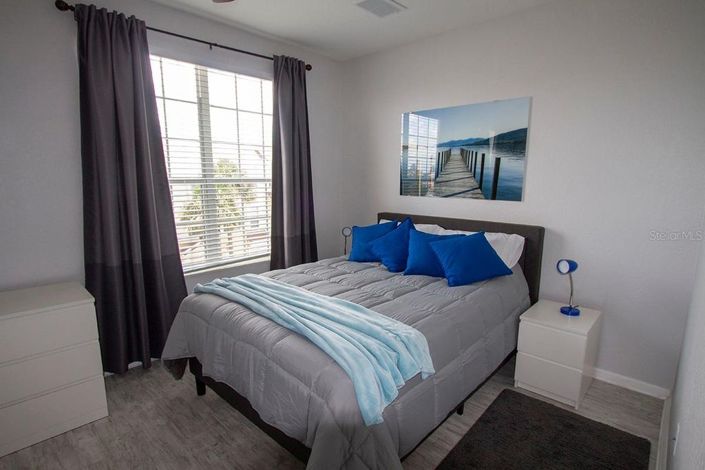 Image No.21-3 Bed Townhouse for sale