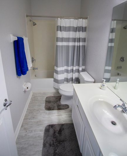 Image No.23-3 Bed Townhouse for sale