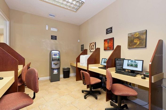 Image No.35-3 Bed Townhouse for sale