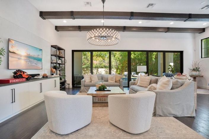 Image No.26-3 Bed House for sale