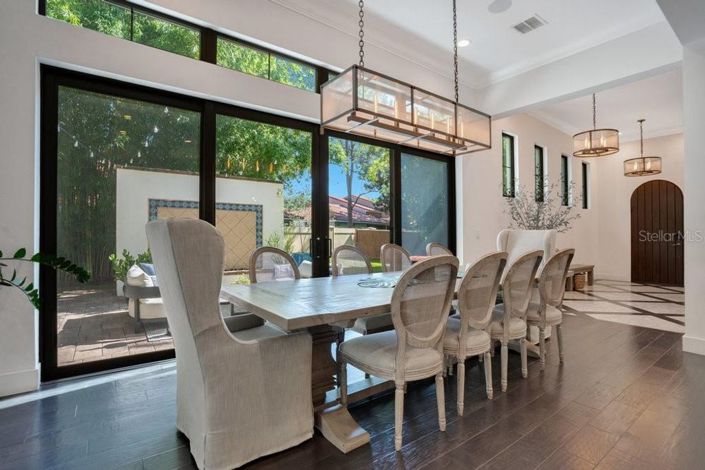 Image No.7-3 Bed House for sale