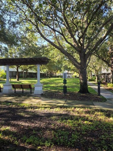 Image No.7-2 Bed Townhouse for sale