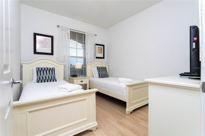 Image No.22-3 Bed Townhouse for sale