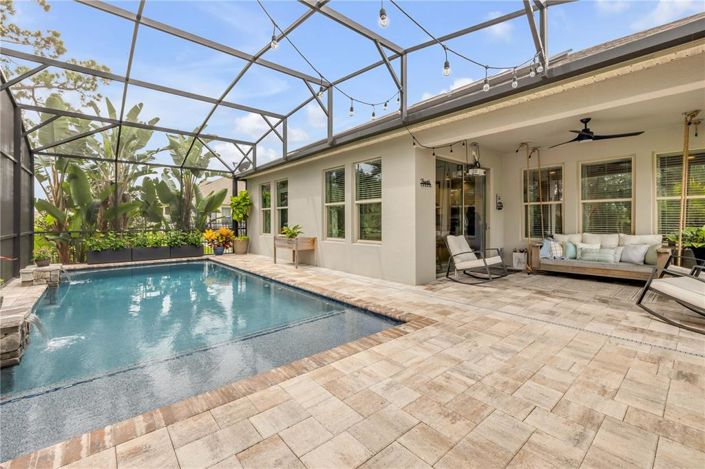 Image No.17-4 Bed House for sale