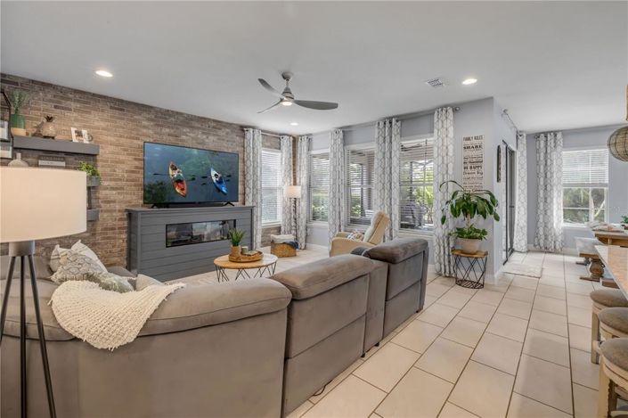 Image No.31-4 Bed House for sale