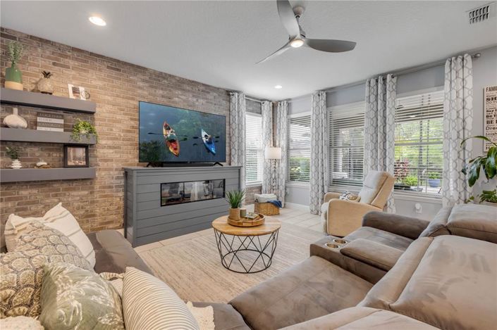 Image No.32-4 Bed House for sale