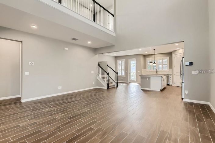 Image No.3-5 Bed House for sale