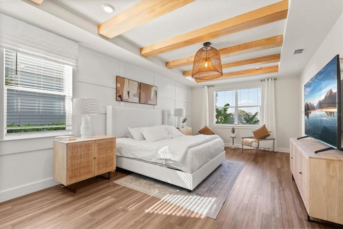 Image No.25-5 Bed House for sale