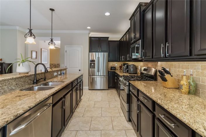 Image No.12-6 Bed House for sale