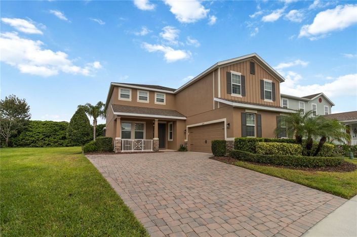 Image No.2-6 Bed House for sale